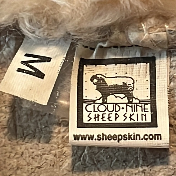 Sheepskin Hat Cloud Nine Australian Sheepskin Sz Medium - Picture 7 of 7